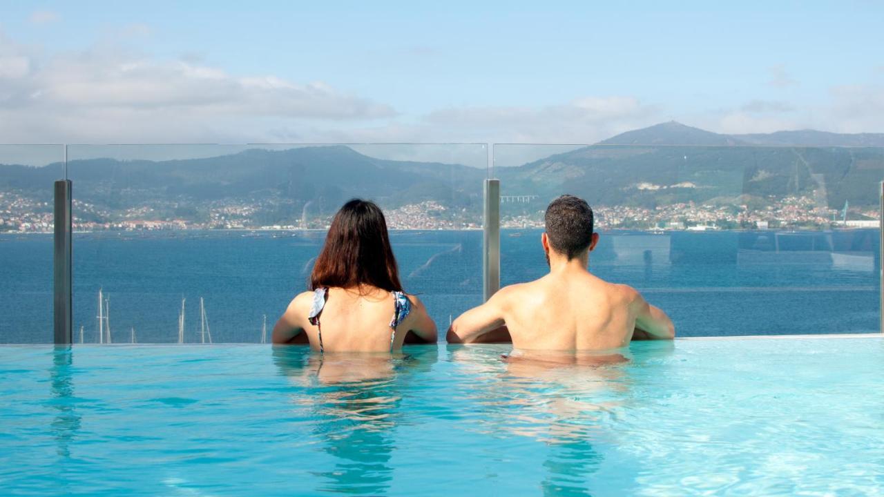 ויגו Gran Hotel Nagari Boutique & Spa מראה חיצוני תמונה Infinity pool