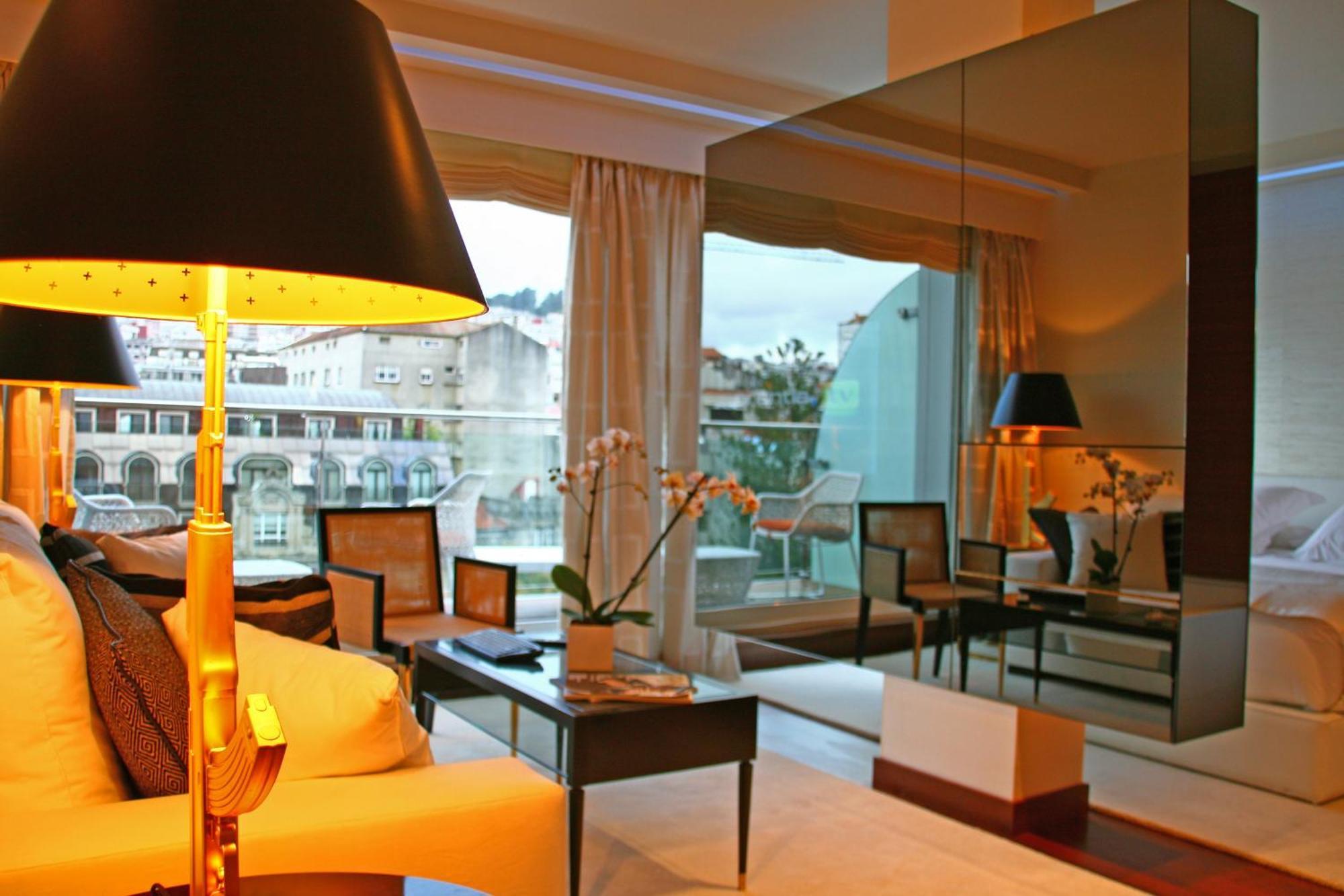 ויגו Gran Hotel Nagari Boutique & Spa מראה חיצוני תמונה Interior of a suite at the Hotel Excelsior